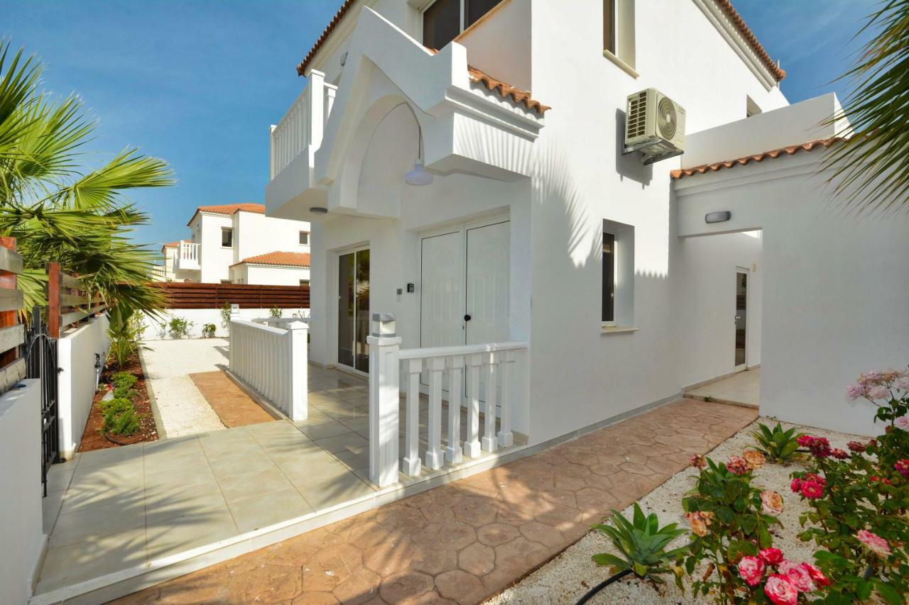 Nissi Palms Villa Ayia Napa Exterior foto